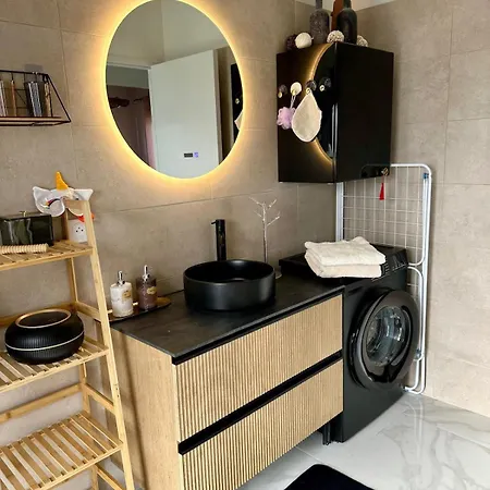 Le Refuge Du Leman, Duplex Neuf De 80m 2, A 10 Minutes De Geneve Pour 1 A 6 Personnes * 두뱅