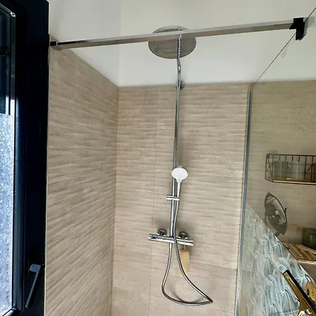 Le Refuge Du Leman, Duplex Neuf De 80m 2, A 5 Minutes De Geneve Pour 4 A 6 Personnes Apartment